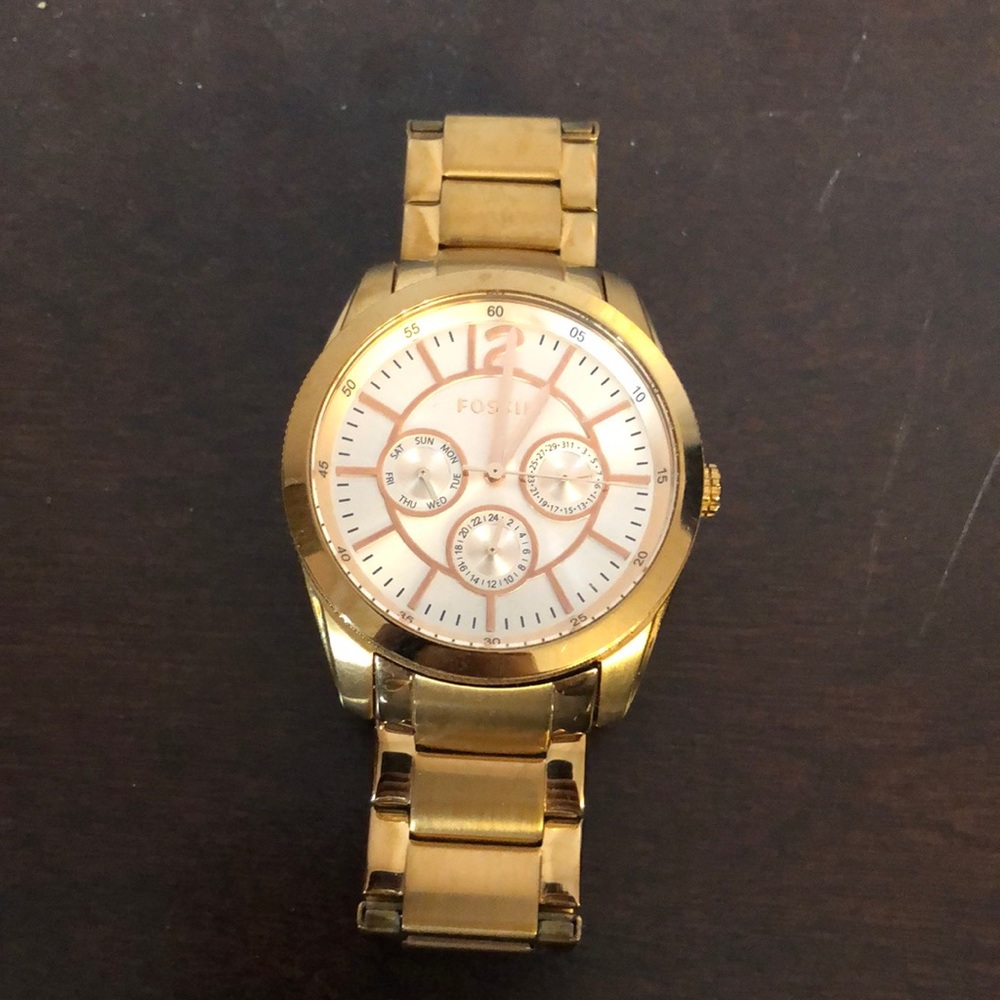 Fossil Rose Gold Watch - Picture 1 of 4